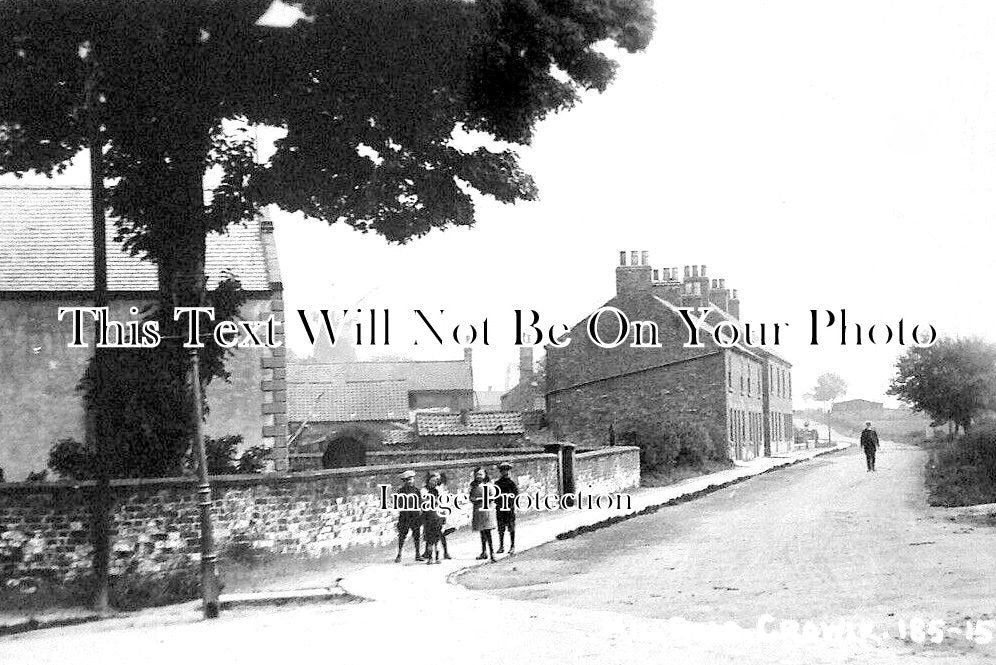 LI 1921 - Mill Road, Crowle, Lincolnshire c1920
