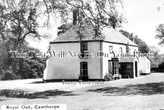 LI 1999 - Royal Oak Pub, Cawthorpe, Lincolnshire