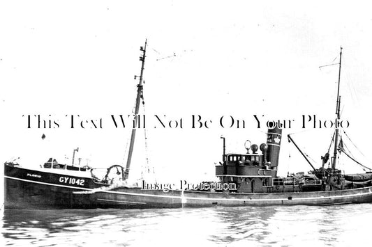 LI 2017 - Grimsby Fishing Trawler GY 1042 'SJ Florio' Lincolnshire c1920