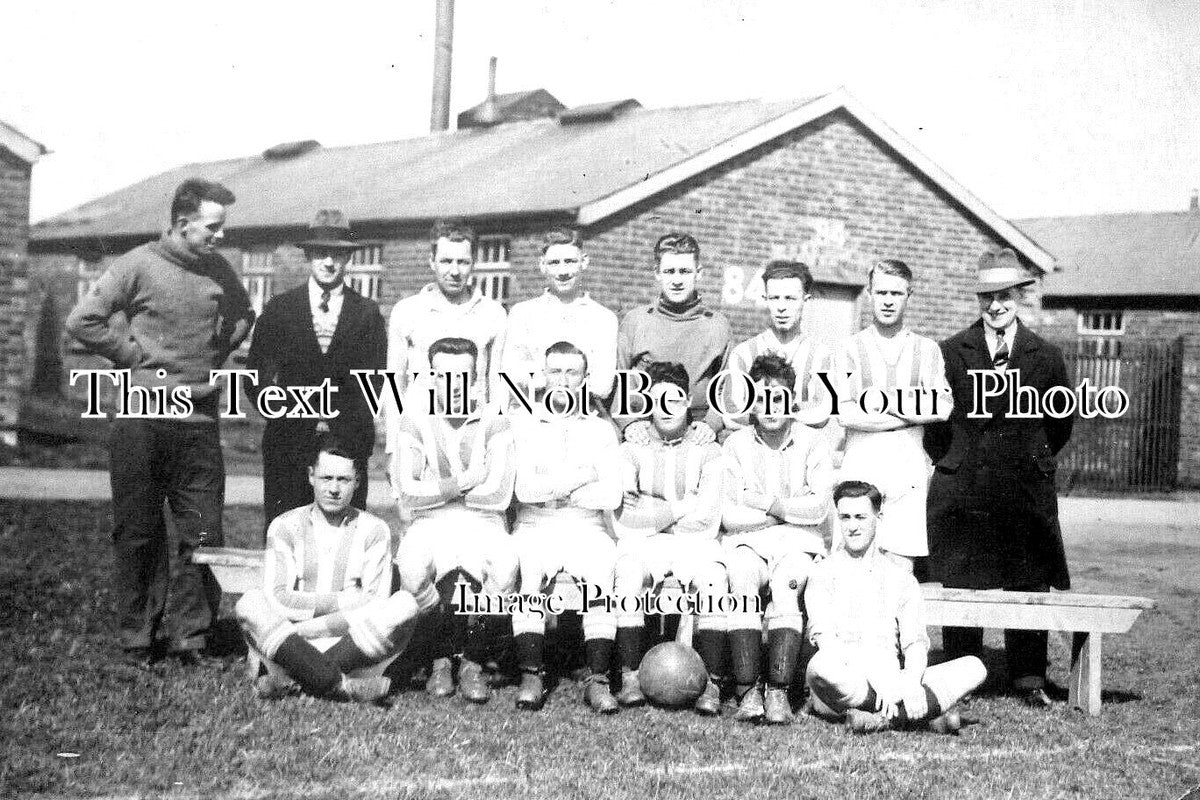 LI 2112 - Cranwell Coninthians Football Team 1928-29 Lincolnshire