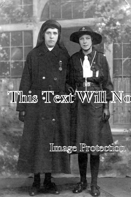 LI 2214 - Nun & Girl Guide, Grimsby, Lincolnshire