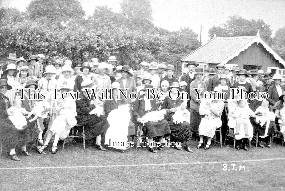 LI 2267 - Tydd St Mary Bonnie Baby Event, Lincolnshire