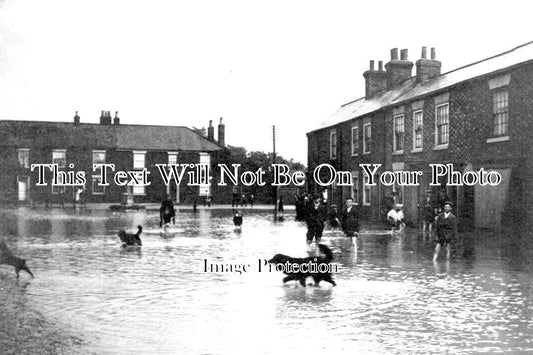 LI 2347 - Barrow On Humber Flood, Lincolnshire