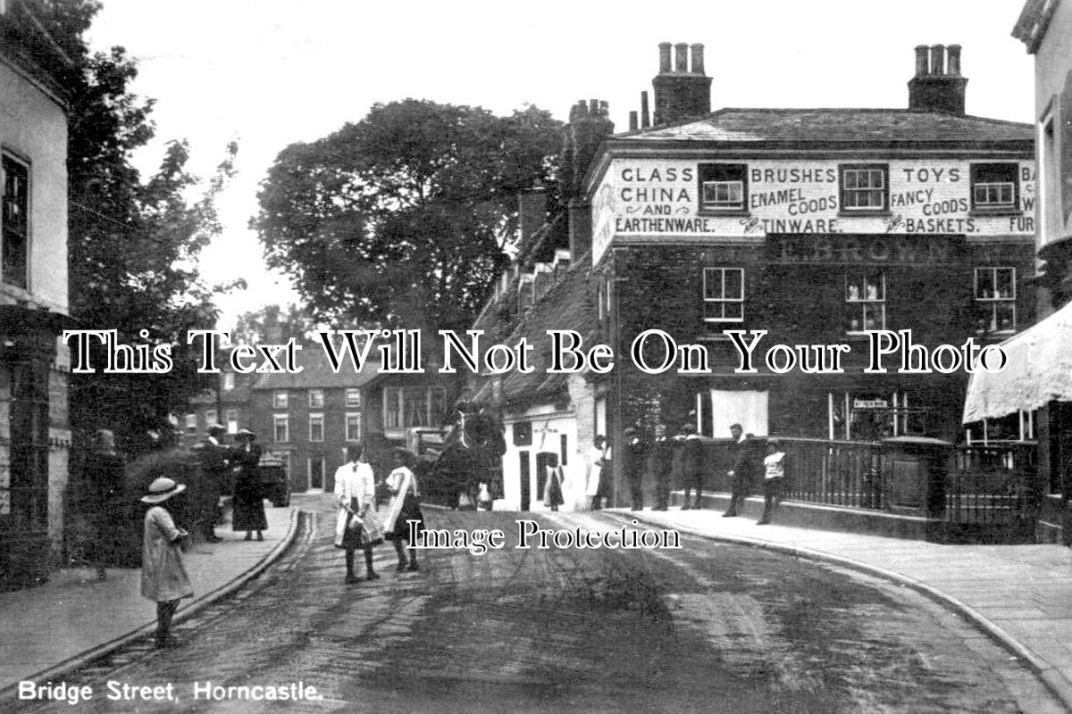 LI 2444 - Bridge Street, Horncastle, Lincolnshire c1930