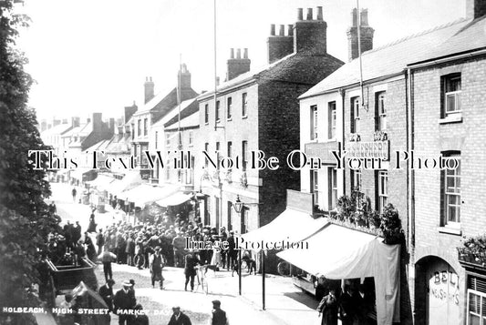 LI 2510 - Market Day, High Street, Holbeach, Lincolnshire