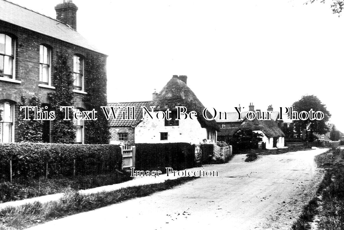 LI 2558 - Hoop End, Tetney, Lincolnshire