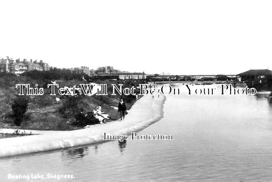 LI 2588 - Boating Lake, Skegness, Lincolnshire