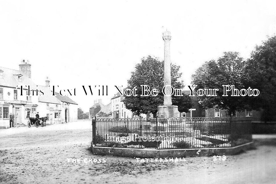 LI 2611 - The Cross, Tattershall, Lincolnshire
