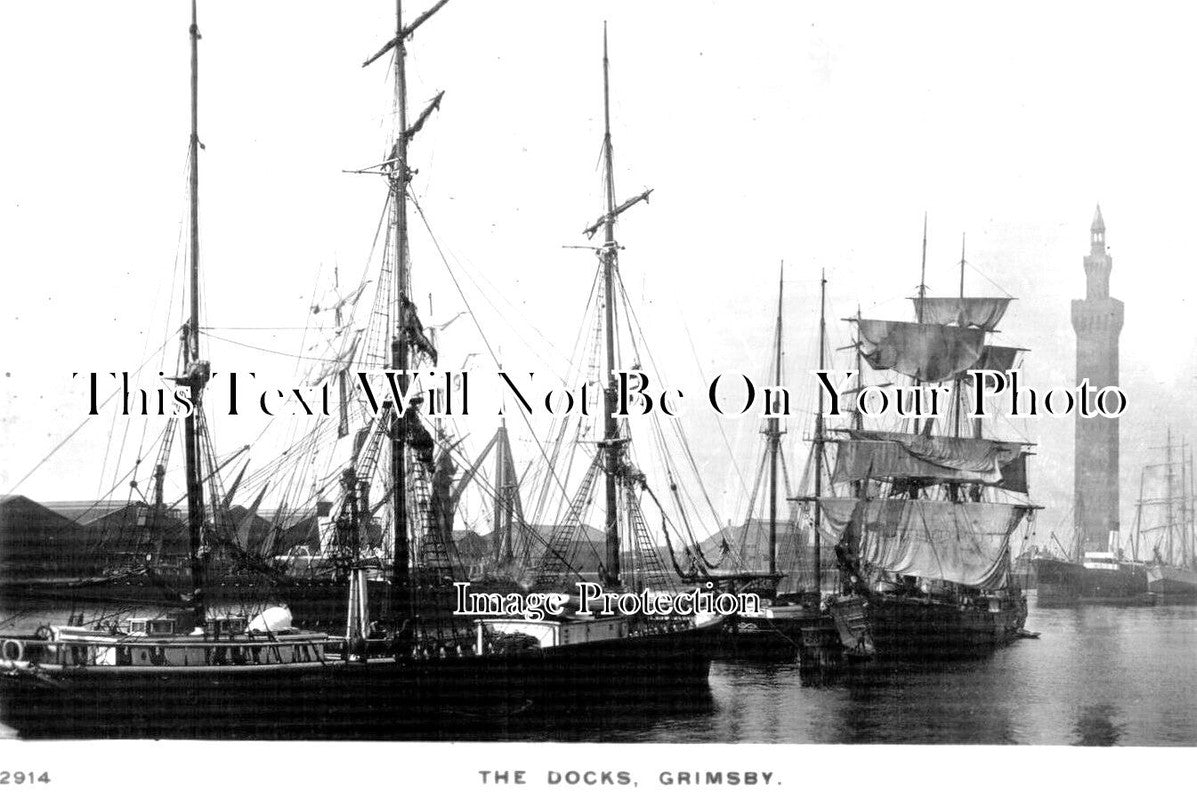 LI 2623 - The Docks, Grimsby, Lincolnshire