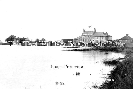 LI 2647 - Frieston Shore, Marine Hotel, Boston, Lincolnshire