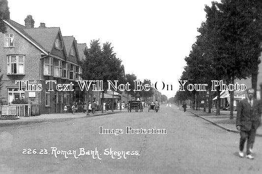 LI 2672 - Roman Bank, Skegness, Lincolnshire