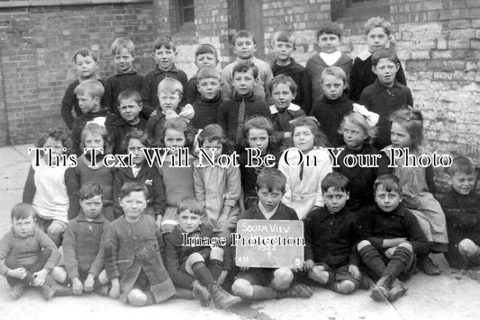 LI 2773 - South View Infants School Group, Crowland, Lincolnshire 1922