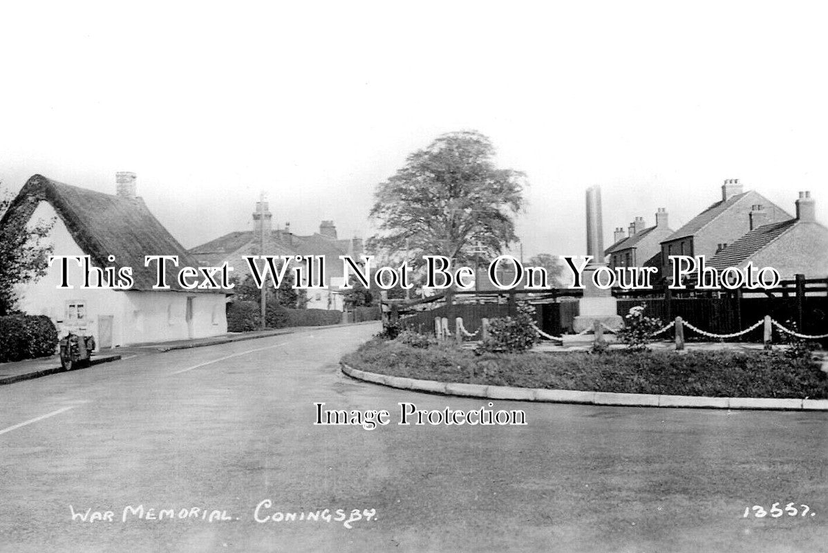LI 2842 - Coningsby War Memorial, Lincolnshire