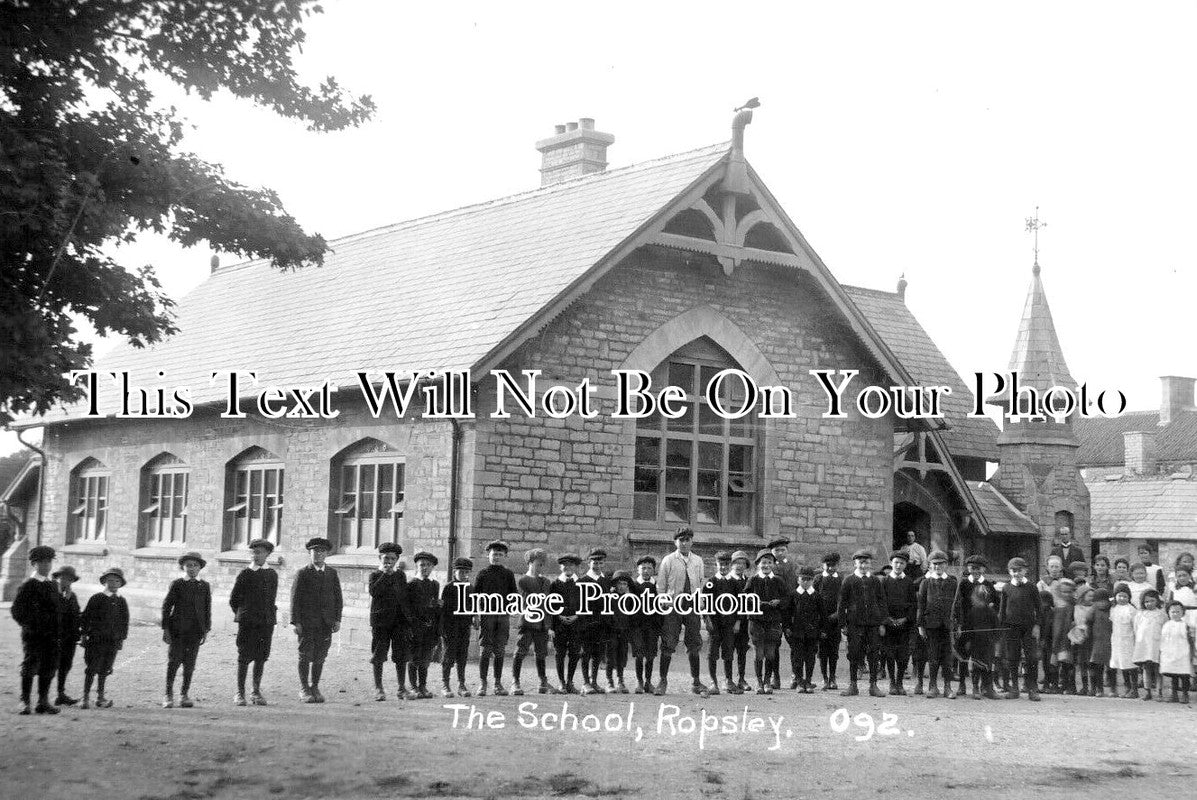 LI 2858 - The School, Ropsley, Lincolnshire