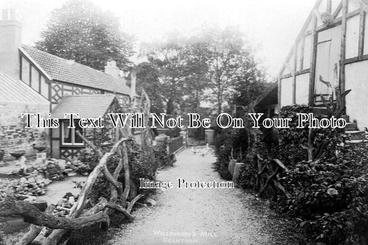 LI 2913 - Willoughbys Mill, Grantham, Lincolnshire c1912