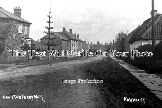 LI 2914 - Owston Ferry, Lincolnshire