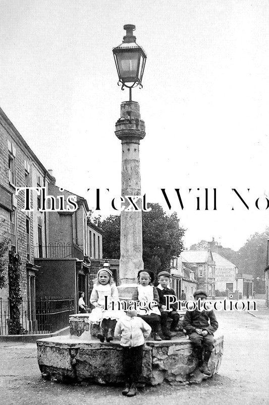 LI 2984 - The Market Cross, metheringham, Lincolnshire c1909