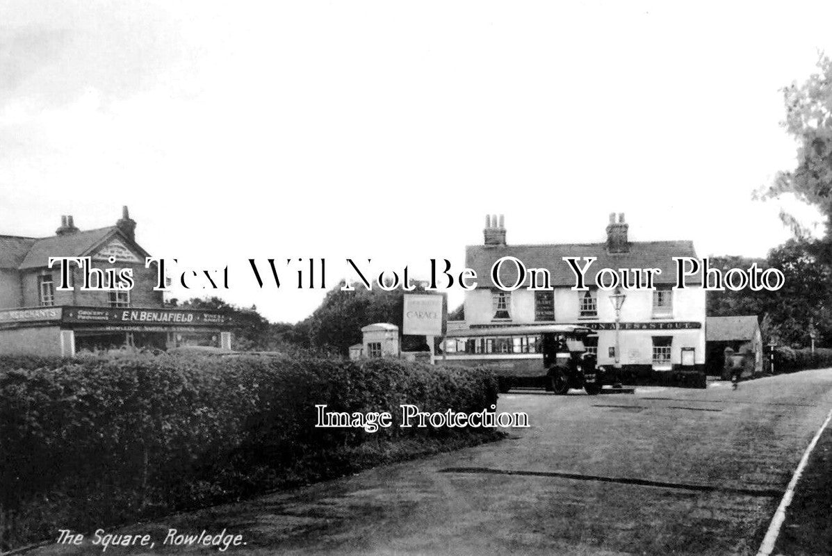 Rowledge LI 3005 - The Sqaure, Rowledge, Lincolnshire c1930 – JB Archive