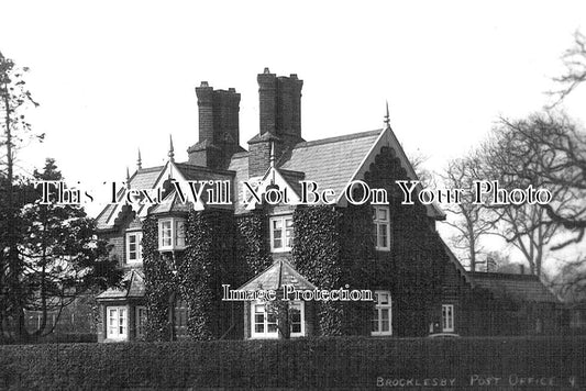 LI 3220 - Brocklesby Post Office, Lincolnshire c1920