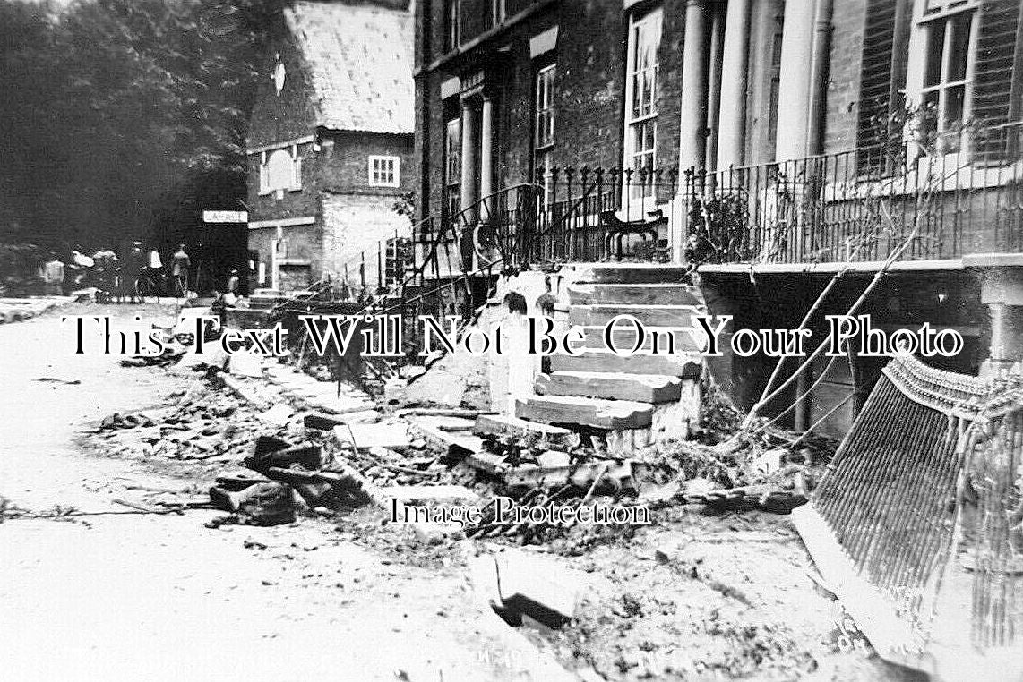 LI 3228 - The Louth Floods, Lincolnshire 1920