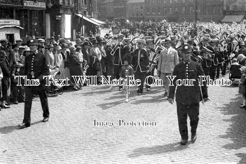 LI 3257 - Parade In Boston, Lincolnshire