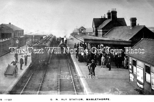 LI 3372 - Mablethorpe Railway Station, Lincolnshire