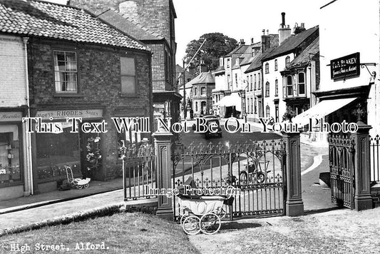 LI 3395 - High Street, Alford, Lincolnshire