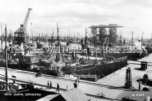 LI 511 - New Dock, Grimsby, Lincolnshire c1937