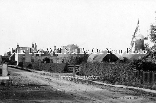 LI 533 - Gedney Drove End & Windmill, Lincolnshire