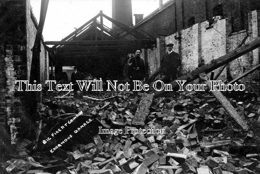 LI 806 - Grimsby Big Fire Damage, Lincolnshire c1911