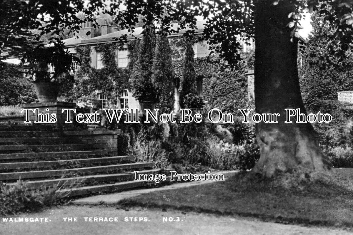 LI 904 - The Terrace Steps, Walmsgate Hall, Louth, Lincolnshire