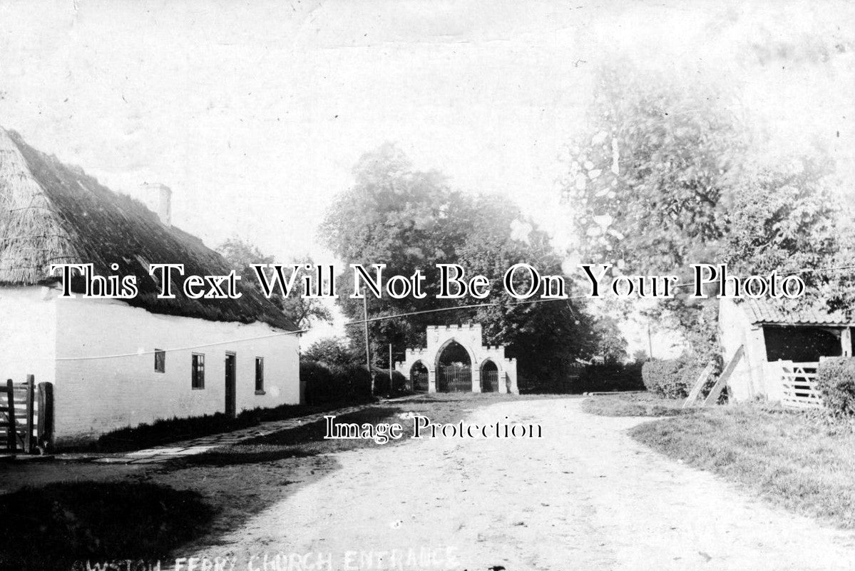 LI 913 - Owston Ferry Church Entrance, Lincolnshire c1906