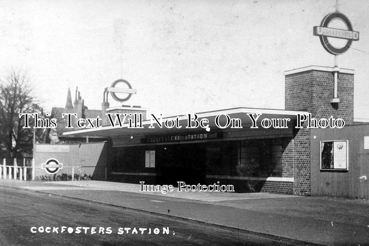 LO 1062 - Cockfosters Underground Tube Station, London c1935