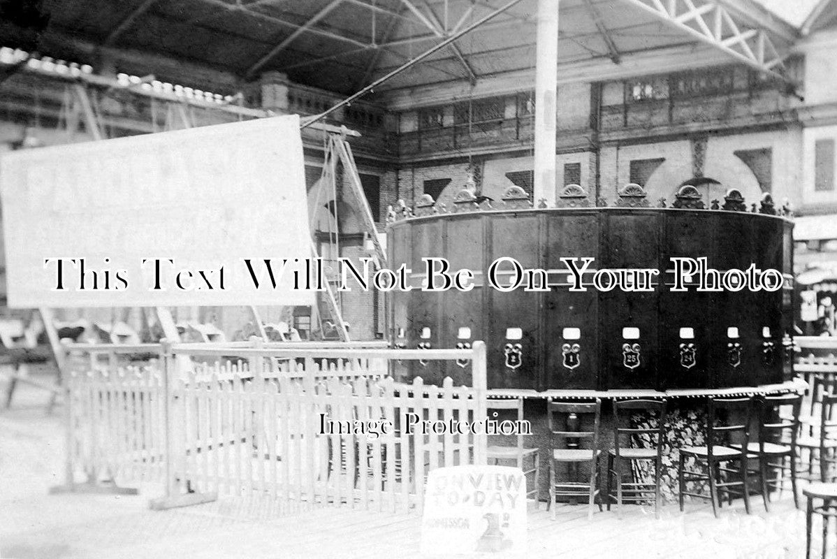 LO 1072 - Alexandra Palace, London