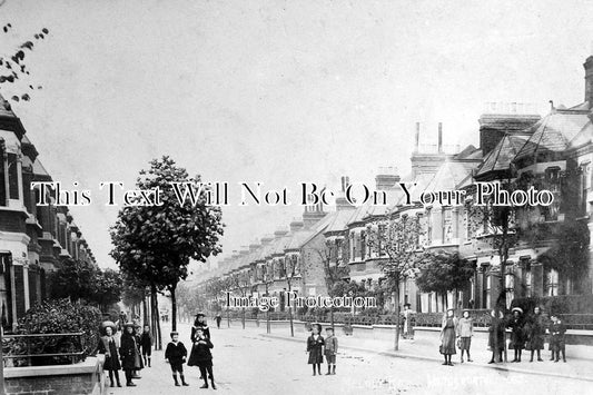 LO 1133 - Melody Road, Wandsworth, London c1905