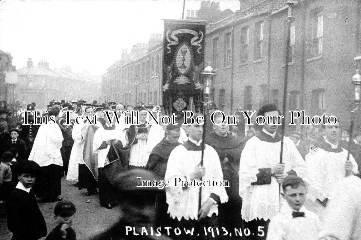 LO 1264 - Church Parade, Plaistow, London c1913