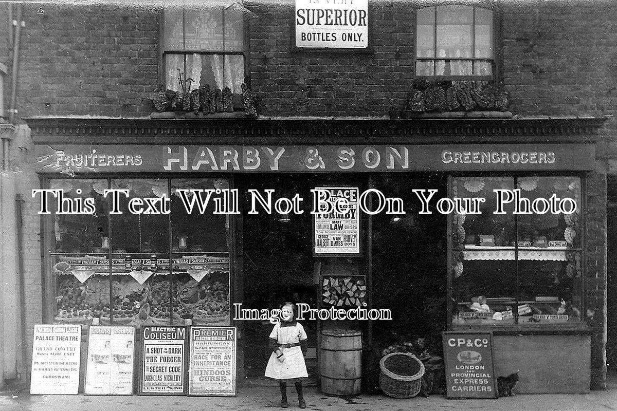 LO 127 - Greengrocers Shopfront, Tottenham, London