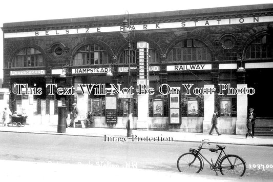 LO 1366 -  Belsize Park Underground Tube Railway Station, Hampstead, London