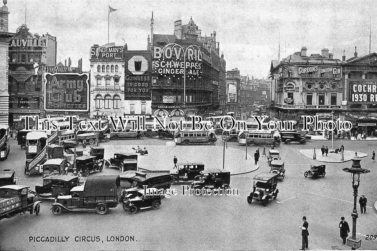 LO 147 - Piccadilly Circus, London
