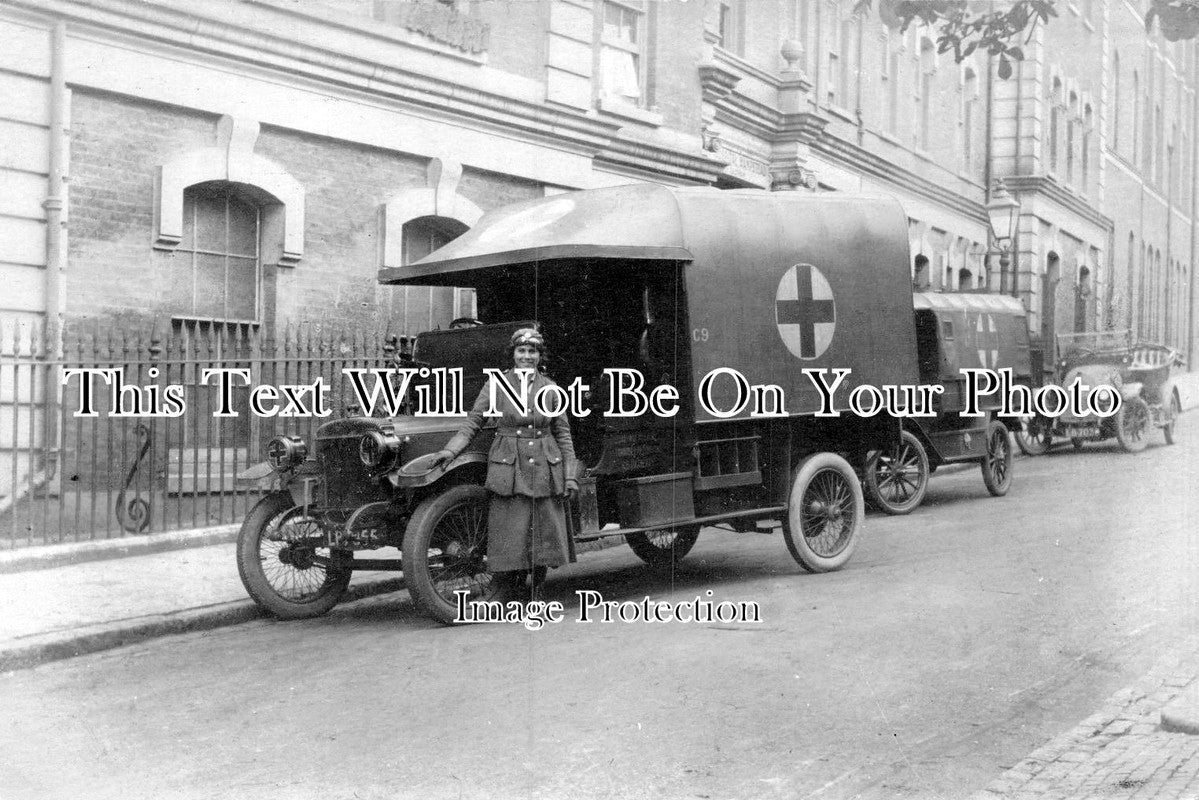 LO 1667 - Red Cross Ambulance, New End Hospital, Hampstead, London WW1