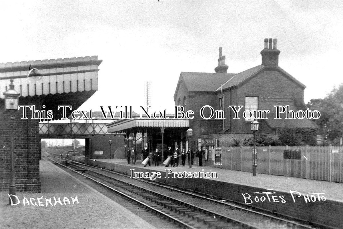 LO 1688 - Dagenham Railway Station, London