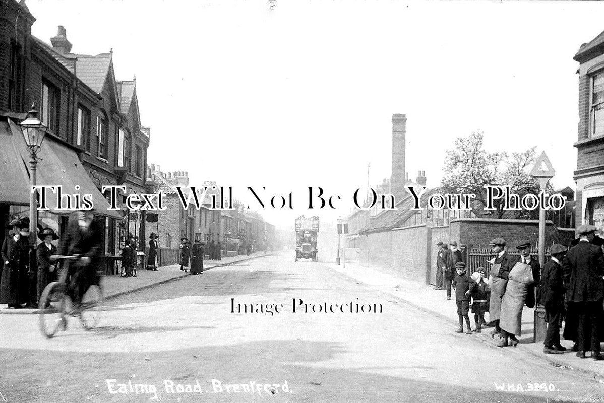LO 1741 - Ealing Road, Brentford, Hounslow, London c1910