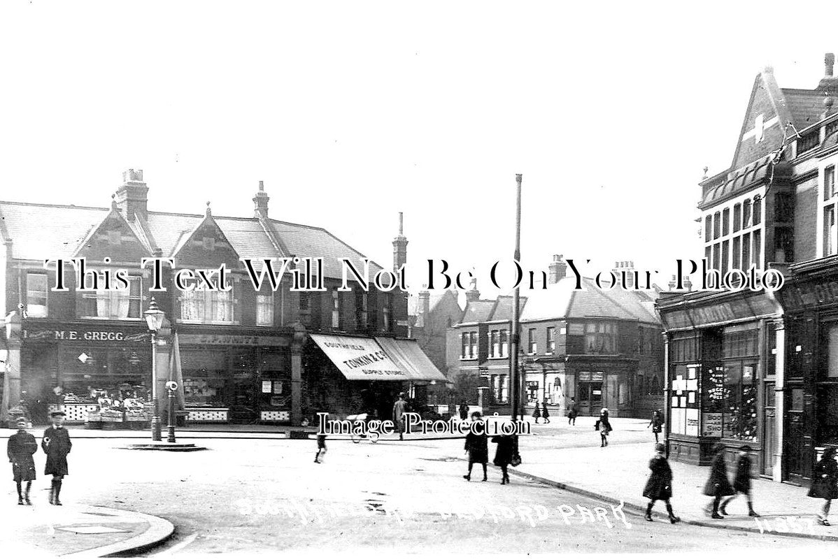 LO 1845 - Southfield Road, Bedford Park, Ealing, London c1929