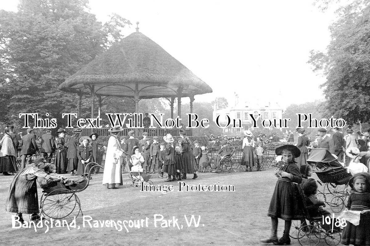 LO 1875 - Bandstand, Ravenscourt Park, Hammersmith, London