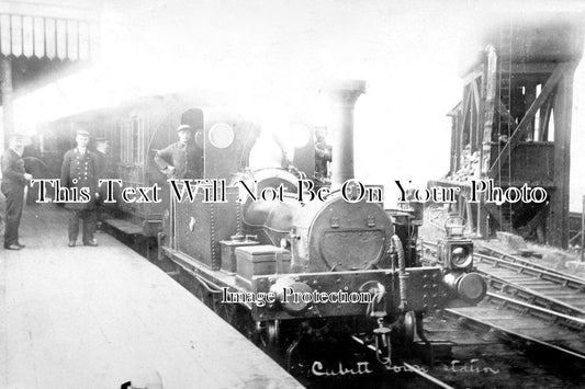 LO 2062 - Cubitt Town Railway Station, London