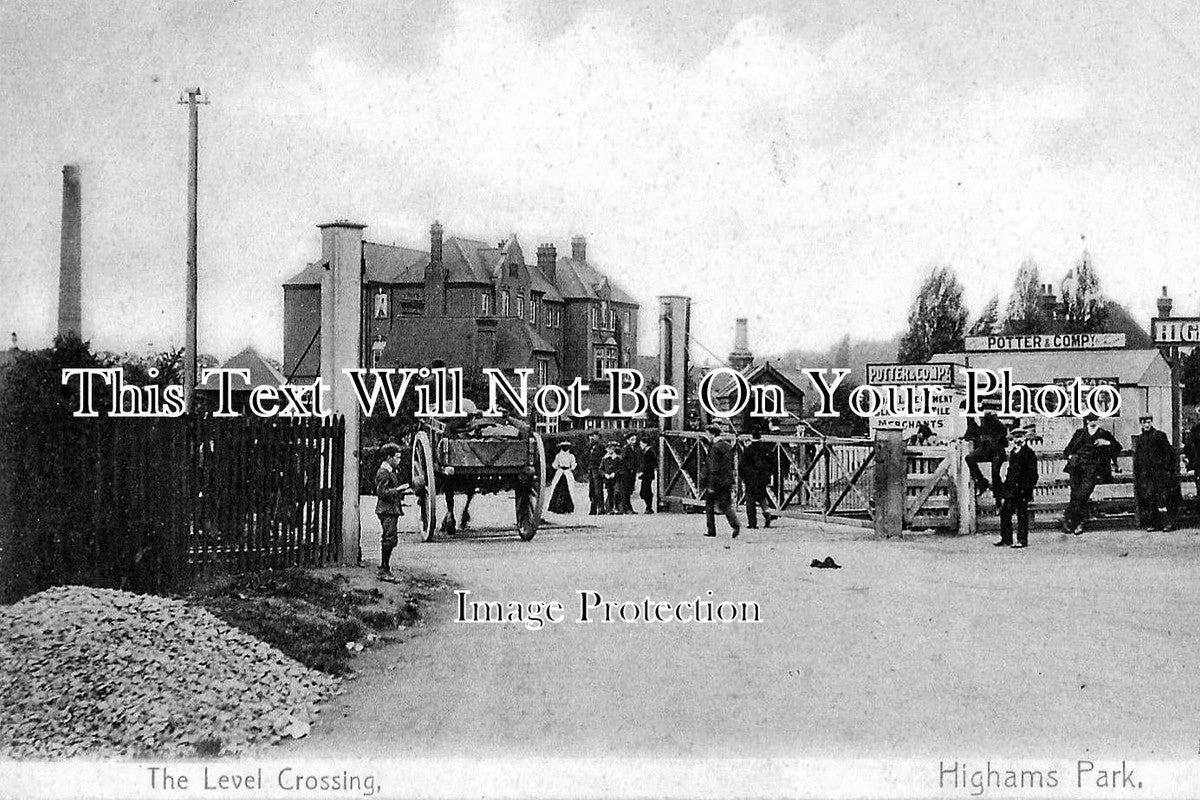 LO 23 - The Level Crossing, Highams Park, London