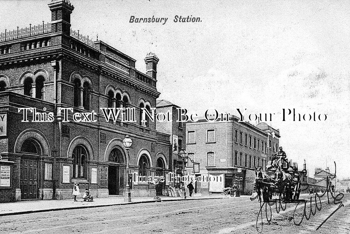 LO 230 - Barnsbury Railway Station, London c1905