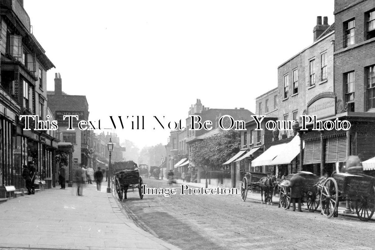 LO 2329 - Putney High Street, London