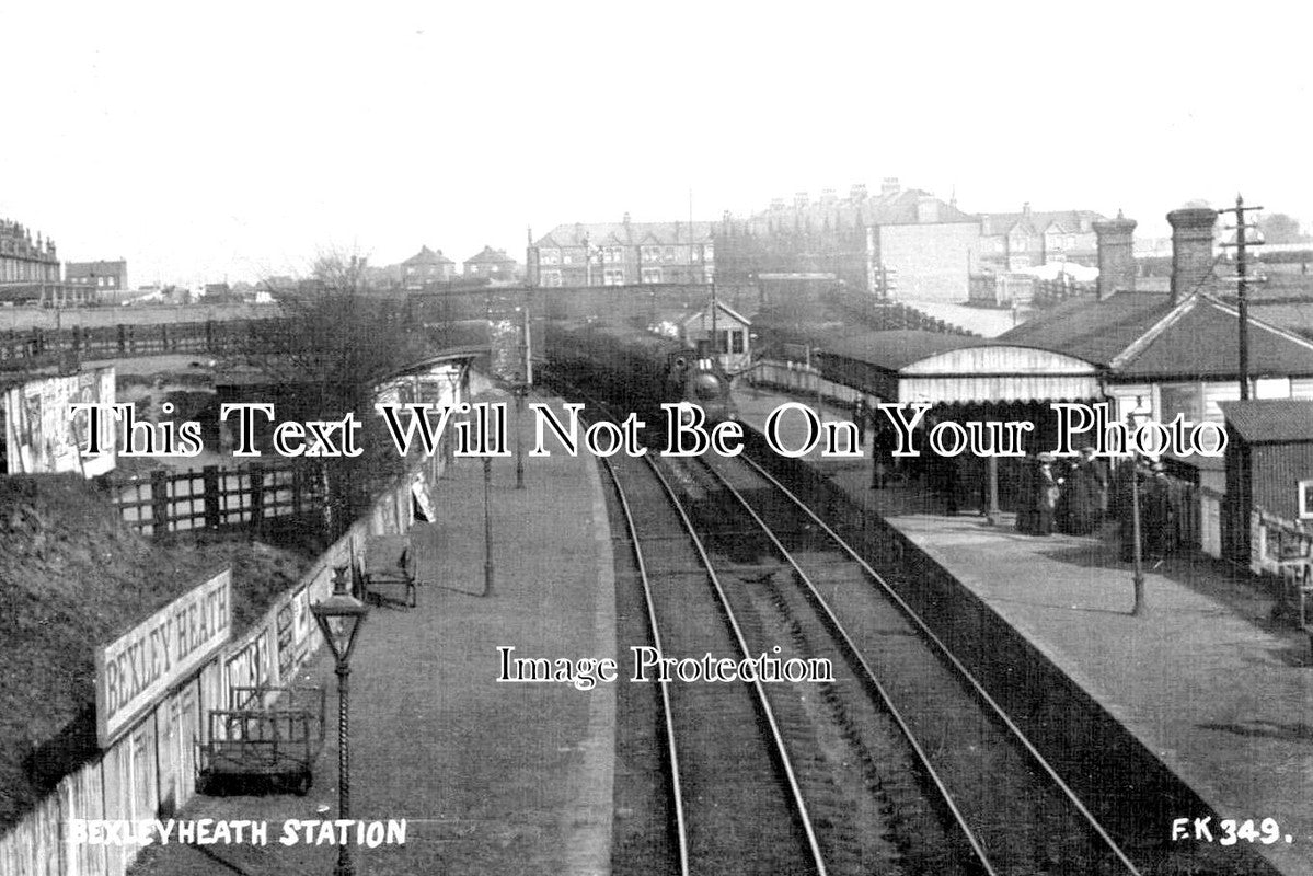 LO 2363 - Bexleyheath Railway Station, London