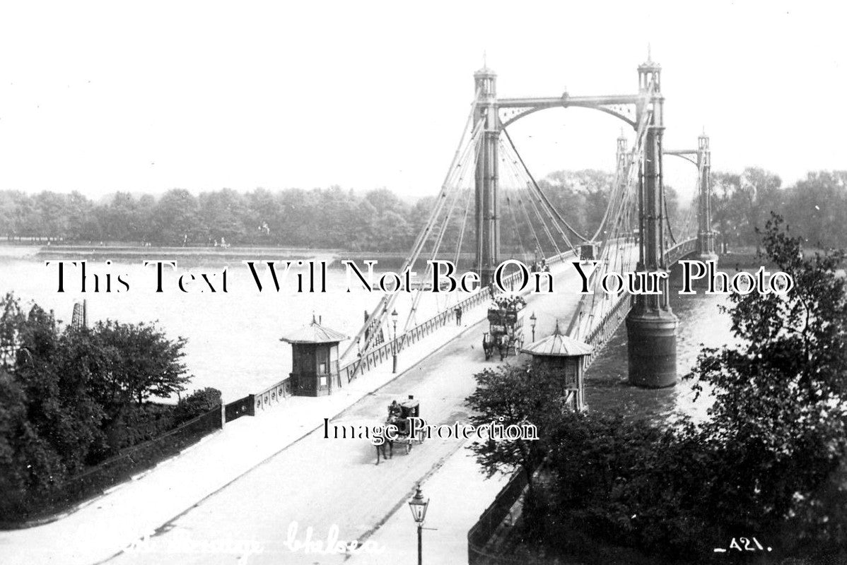 LO 2366 - Albert Bridge, Chelsea, London c1905